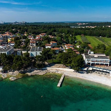 Apartment Axelle 50 Meters To The Beach Banjole Extérieur photo