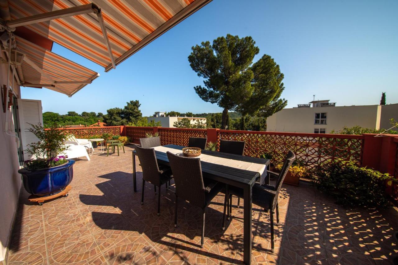 Apartment Axelle 50 Meters To The Beach Banjole Extérieur photo