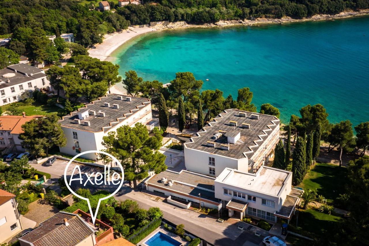 Apartment Axelle 50 Meters To The Beach Banjole Extérieur photo